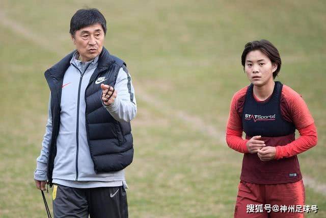 海港客场挑战青岛西海岸 伤病困扰下能否延续连胜？